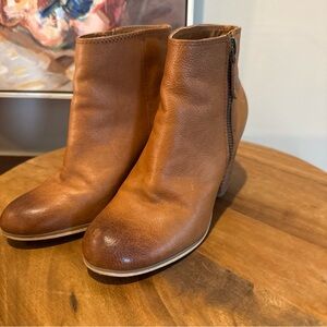 BP Tan Brown Leather Ankle Booties Brown Hard to Find Size 4